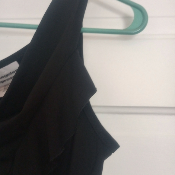 Black Tank Ruffle Front - Picture 3 of 5